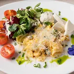 Barrique Garden - Breakfast & Restaurant - Old Town -officially Classified 3*