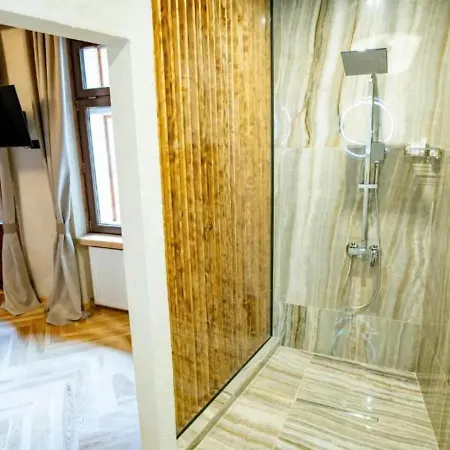 Гостьовий будинок Barrique Garden Брашов