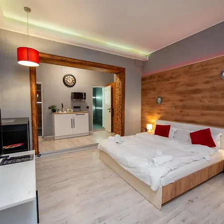 Barrique Garden - Breakfast & Restaurant - Old Town -officially Classified 3*