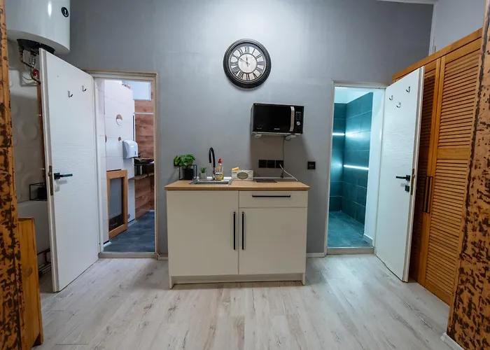 Barrique Garden Guest house 3*